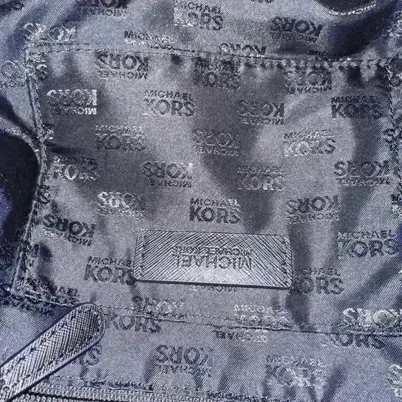 Michael Kors Ariana Large Nylon ToteShoulder Bag with Leather Handles Black! - Picture 10 of 10